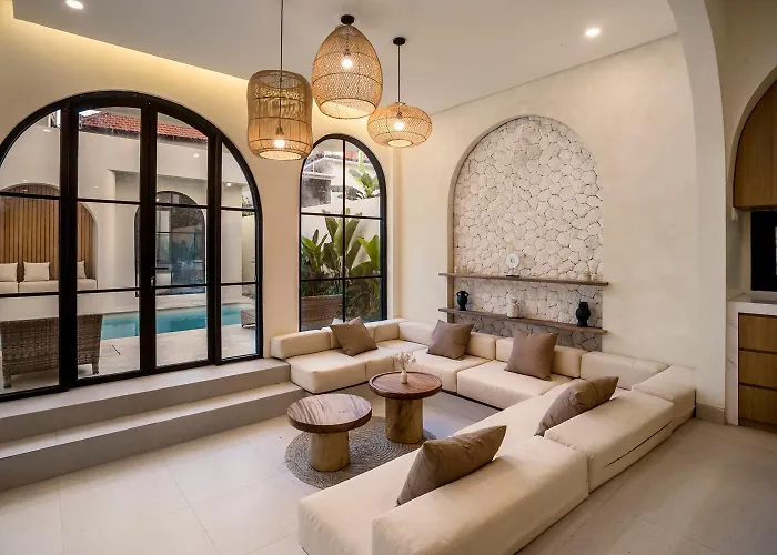 Balmoral Villa *